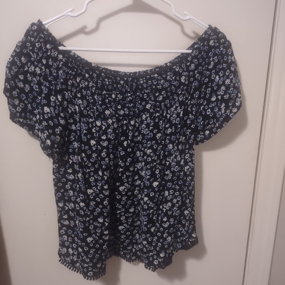 Rewind Black and White Floral Off-Shoulder Blouse